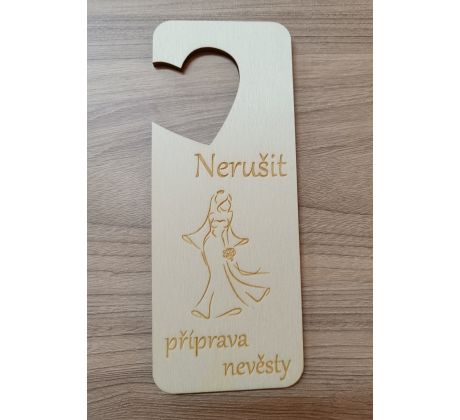 Visačka na kliku - Příprava nevěsty